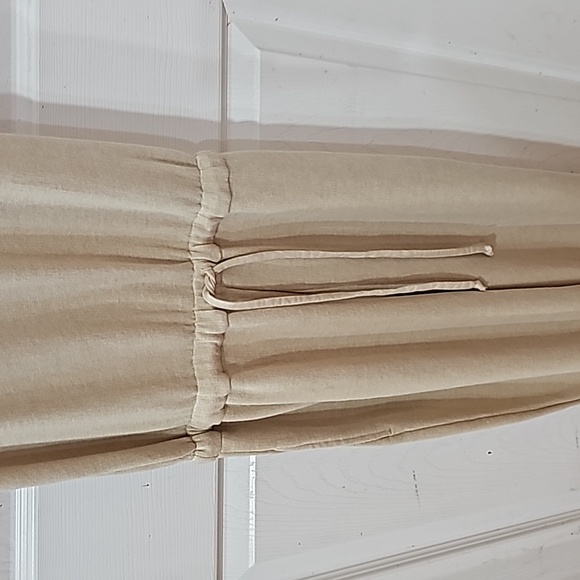 Jumper - Picture 2 of 6